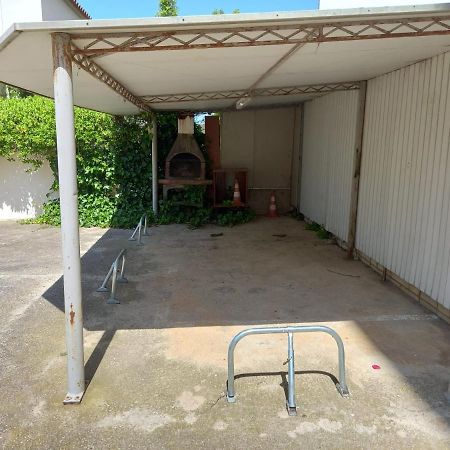 Monleon Villa A 10 Minutos De La Playa 2 Parking Gratuito Roses Luaran gambar
